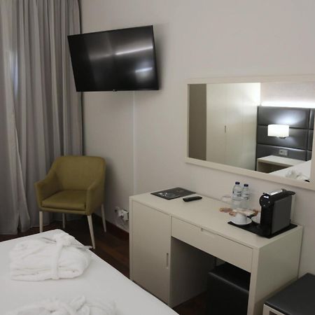 Hotel Lara Valenca Esterno foto