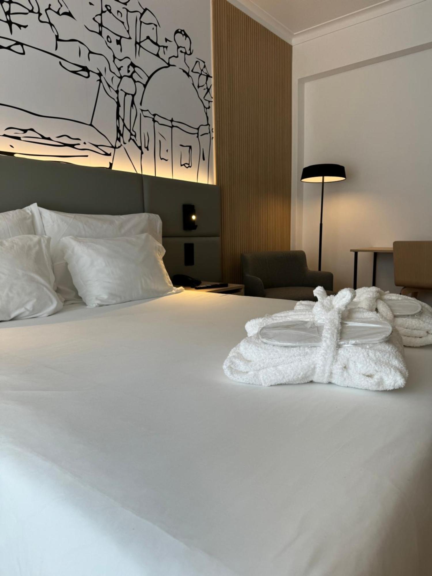 Hotel Lara Valenca Esterno foto