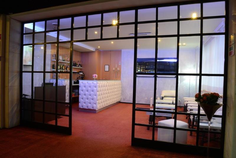 Hotel Lara Valenca Esterno foto